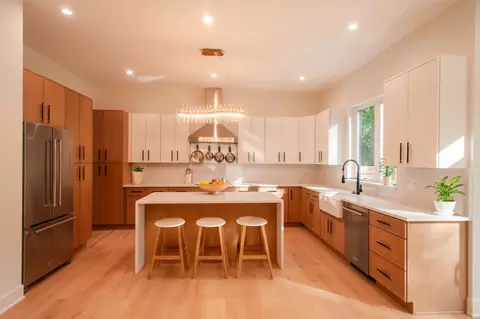Kitchen - 515 E Wilson Ave, Lombard, IL 60148 photo 1 of 3