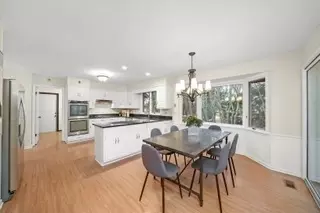 Kitchen - 2130 Mallard Dr, Northbrook, IL 60062 photo 1 of 3