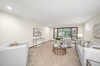 Living - 2130 Mallard Dr, Northbrook, IL 60062 photo 1 of 4