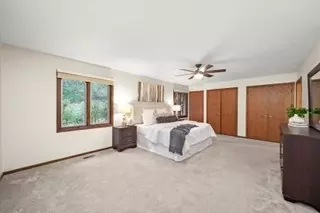 Other - 2130 Mallard Dr, Northbrook, IL 60062 photo 2 of 7