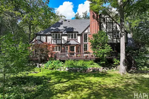 23785 W Barnswallow Ln, Wauconda, IL 60084