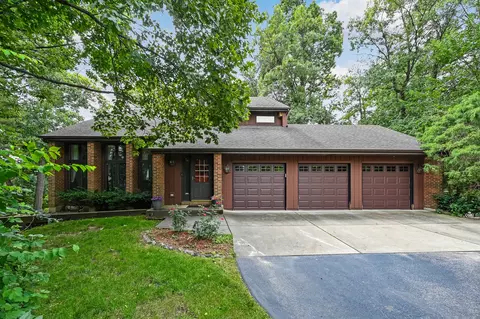Undisclosed, Burr Ridge, IL 60527