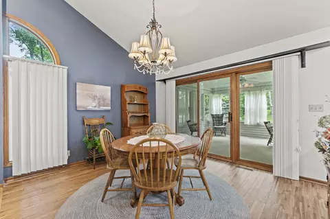 Dining - 1506 Pier Dr, Davis, IL 61019 photo 1 of 2