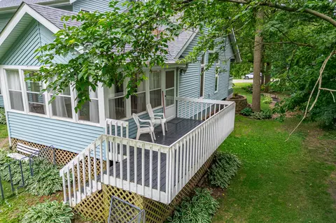 Exterior - 1506 Pier Dr, Davis, IL 61019 photo 4 of 5