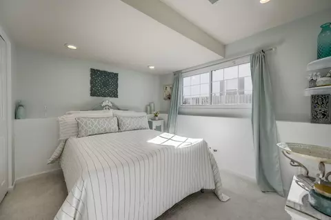 Bedroom - 2107 Ashbrook Ct, Plainfield, IL 60586 photo 1 of 8