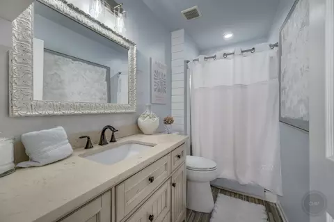 Bath - 2107 Ashbrook Ct, Plainfield, IL 60586 photo 3 of 3
