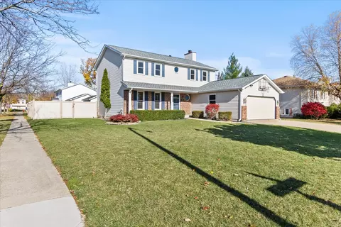 7005 Manchester Dr, Plainfield, IL 60544 photo 2