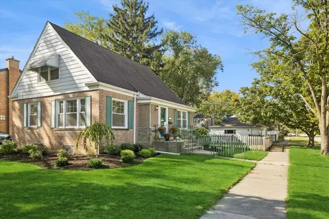 1500 Bristol Ave, Westchester, IL 60154