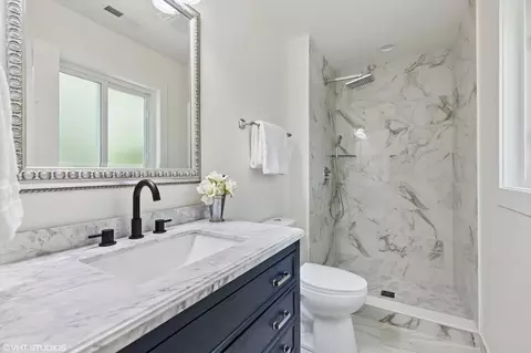 Bath - 20534 Arcadian Dr, Olympia Fields, IL 60461 photo 1 of 3