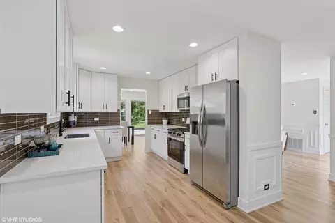 Kitchen - 20534 Arcadian Dr, Olympia Fields, IL 60461 photo 2 of 5
