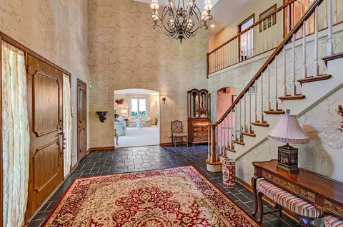 Entry Way - 107 Stirrup Ln, Burr Ridge, IL 60527 photo 1 of 3