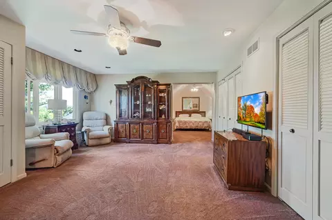 Other - 107 Stirrup Ln, Burr Ridge, IL 60527 photo 2 of 7