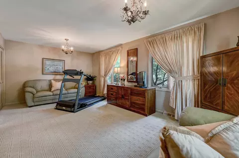 Other - 107 Stirrup Ln, Burr Ridge, IL 60527 photo 3 of 7