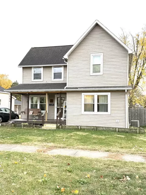809 W Penn St, Hoopeston, IL 60942