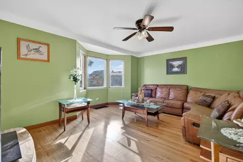Living - 7346 W 57th Pl, Summit, IL 60501 photo 1 of 2