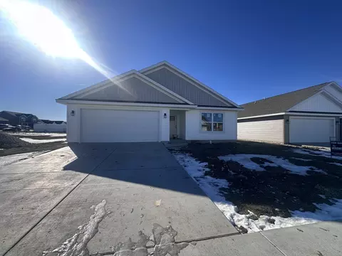 1705 Millstone Dr, Normal, IL 61761 photo 1