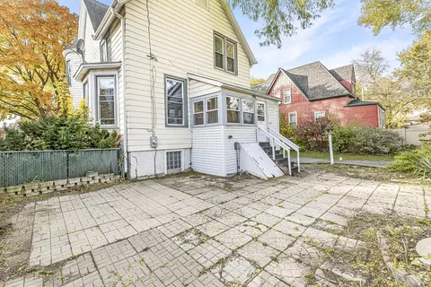 Exterior - 4005 Deyo Ave, Brookfield, IL 60513 photo 9 of 11