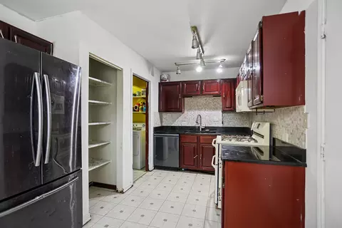 Kitchen - Undisclosed, Naperville, IL 60563 photo 1 of 1