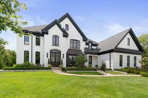 39 W795 Goldenrod Dr, Saint Charles, IL 60175