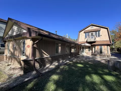 1700 E Forest Ave, Des Plaines, IL 60018 photo 1