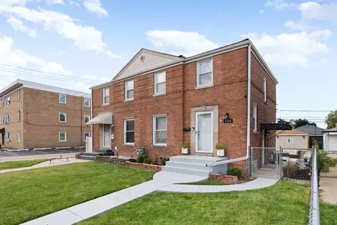1514 N 22nd Ave, Melrose Park, IL 60160