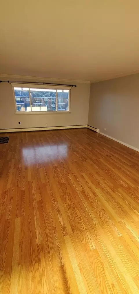 Living - 8145 Ogden Ave #3N, Lyons, IL 60534 photo 1 of 2
