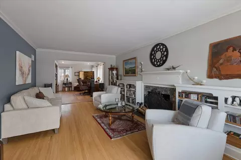 Living - 173 Cornell Ave, Des Plaines, IL 60016 photo 1 of 2