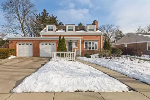 173 Cornell Ave, Des Plaines, IL 60016
