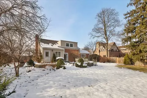 Exterior - 173 Cornell Ave, Des Plaines, IL 60016 photo 3 of 5