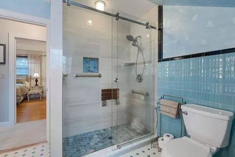 Other - 173 Cornell Ave, Des Plaines, IL 60016 photo 4 of 11
