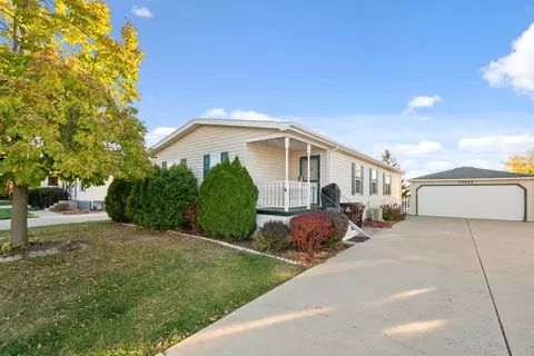 23024 S Big Run Dr, Frankfort, IL 60423