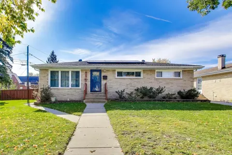 Undisclosed, Skokie, IL 60077