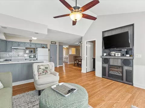 Other - 1919 Tomahawk Ct, Freeport, IL 61032 photo 5 of 9