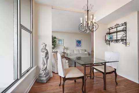 Dining - Undisclosed, Chicago, IL 60657 photo 3 of 3