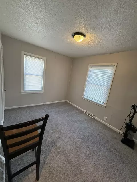 Bedroom - 625 S Gordon Ave, Kankakee, IL 60901 photo 2 of 3