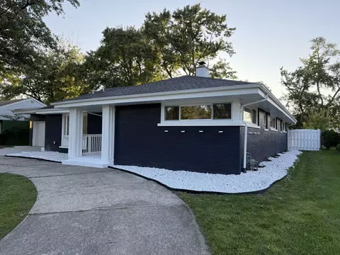 Undisclosed, Flossmoor, IL 60422