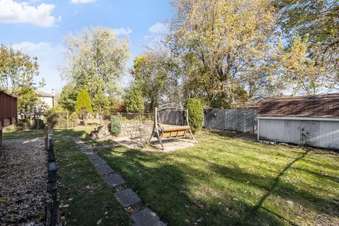 8519 Lorel Ave, Burbank, IL 60459 photo 22