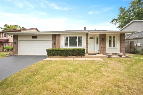 1110 Hunter St, Lombard, IL 60148