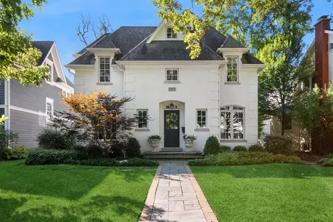 1317 Maple Ave, Wilmette, IL 60091