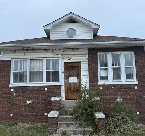 328 156th Pl, Calumet City, IL 60409