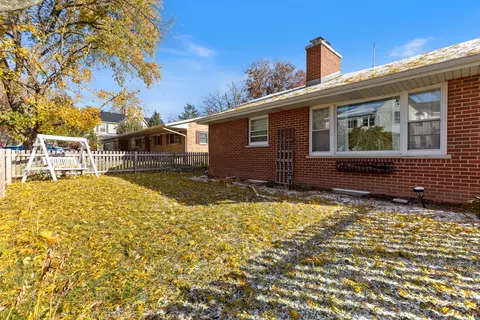 Exterior - 118 W Reader St, Elburn, IL 60119 photo 8 of 8