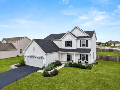 665 Braemore Ln, Yorkville, IL 60560
