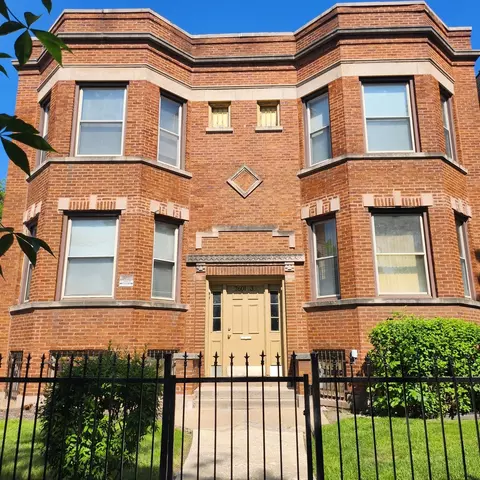 7601 S Morgan St, Chicago, IL 60620