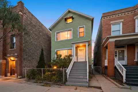 2662 N Ashland Ave, Chicago, IL 60614