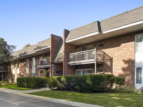 4043 Saratoga Ave #D221, Downers Grove, IL 60515