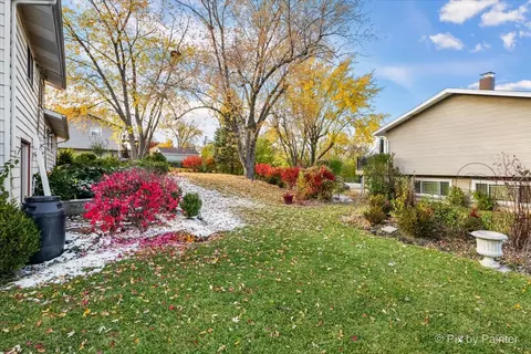 Exterior - 500 Colgate Ct, Hoffman Estates, IL 60169 photo 2 of 6
