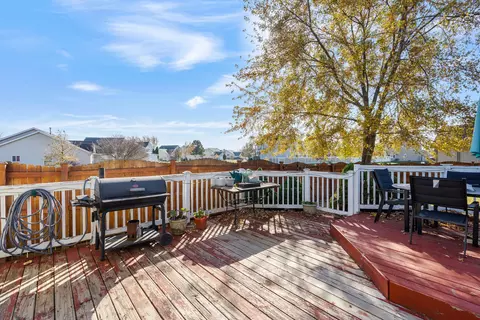 Exterior - 5221 W Mulberry Ln, Monee, IL 60449 photo 5 of 14
