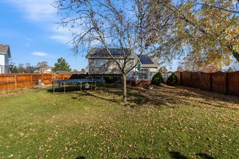Exterior - 5221 W Mulberry Ln, Monee, IL 60449 photo 9 of 14