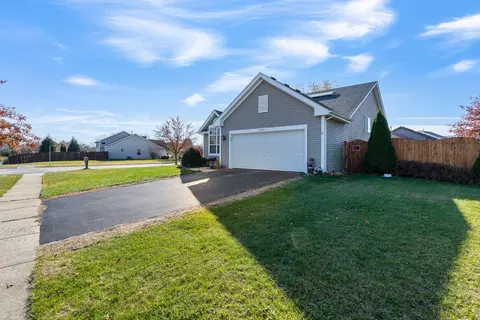 Exterior - 5221 W Mulberry Ln, Monee, IL 60449 photo 14 of 14