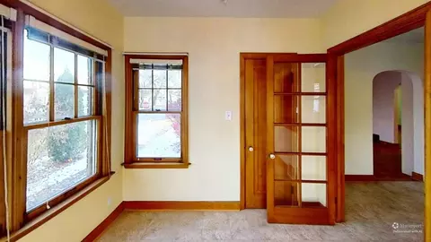 Entry Way - 509 W Williams St, Kankakee, IL 60901 photo 4 of 4
